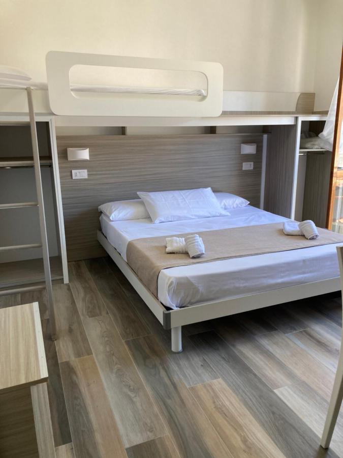 Domus Luxury Tropeaアパートメント エクステリア 写真